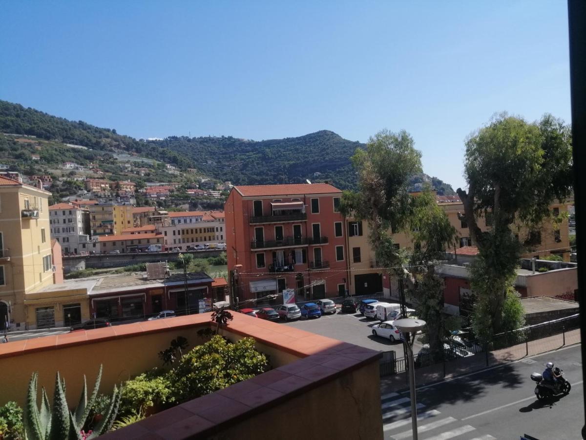 Casa Celeste Ventimiglia Eksteriør bilde